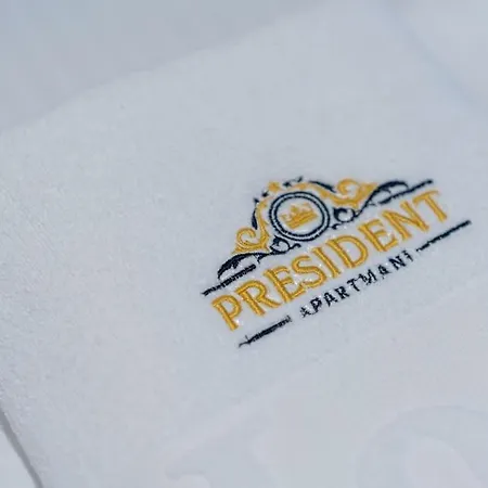 President Apartman 1 Apartment